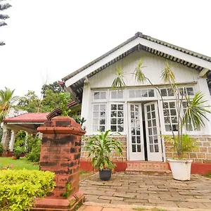 Bed & Breakfast Oyo 441 Hill